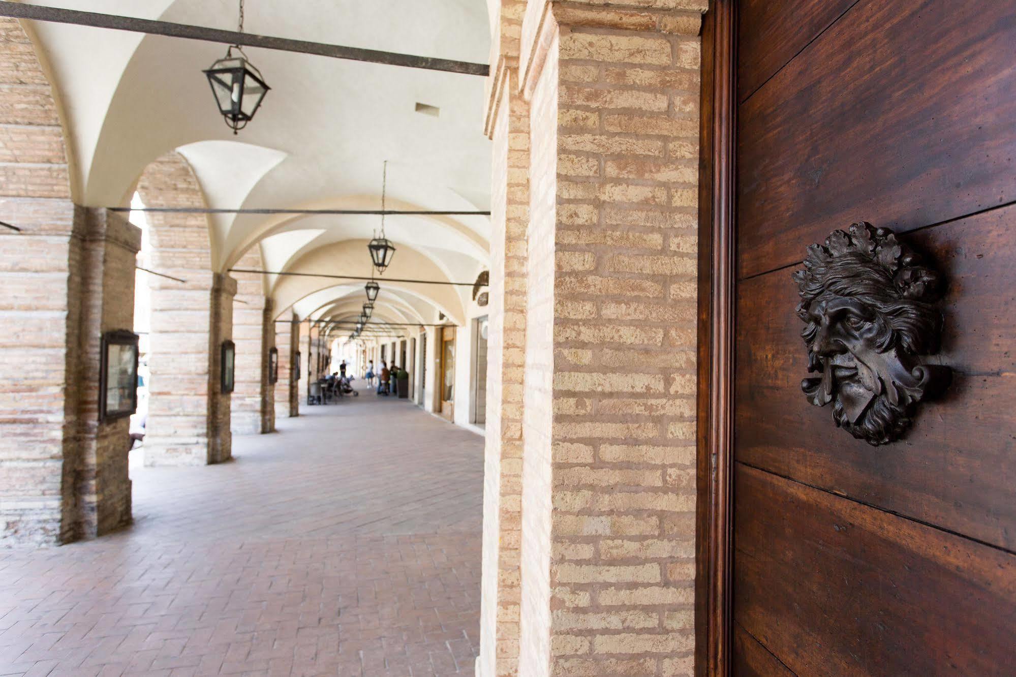 サン・セヴェリーノ・マルケPalazzo Gentiliアパートメント エクステリア 写真